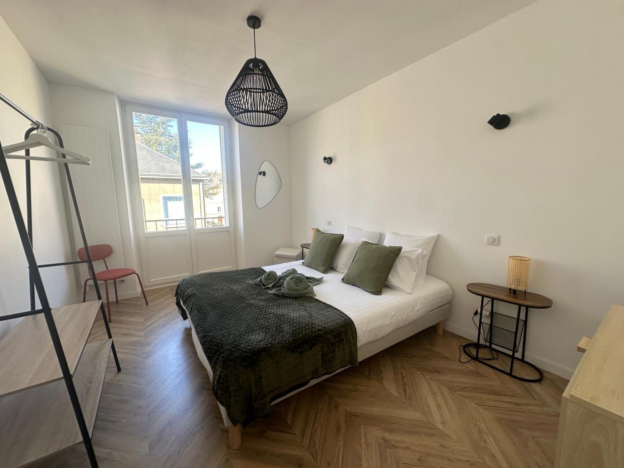 Appartement Cosy & Moderne 6 Personnes Centre Charleville-Mezieres - Ardennes Exterior foto